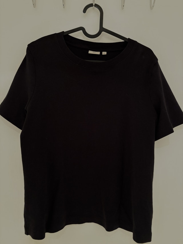 Aritzia Babaton black cotton t-shirt for women (large)