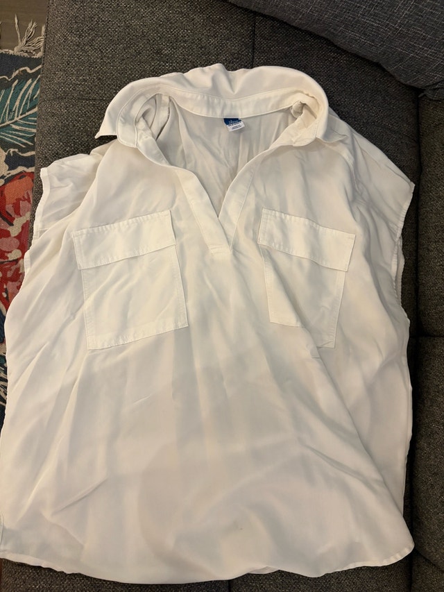 old navy women’s white blouse (tall, L)