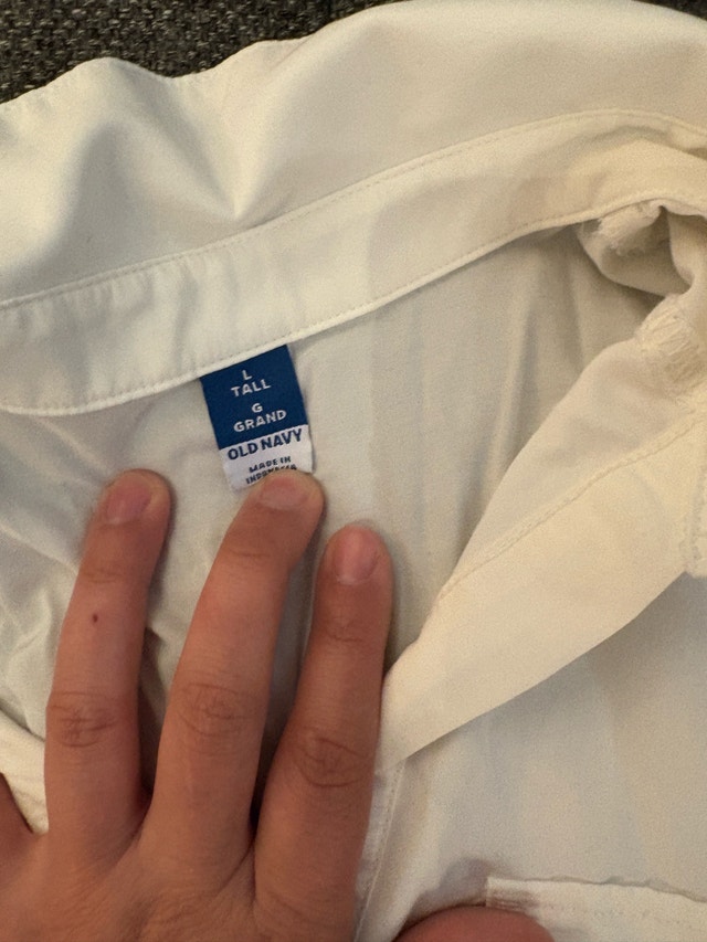 old navy women’s white blouse (tall, L) - photo 2