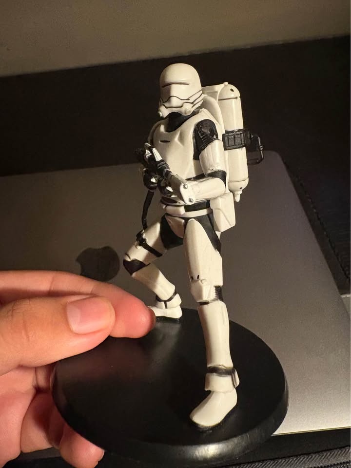 Star Wars Flametrooper Figure – Missing Shoulder Pad – - photo 2