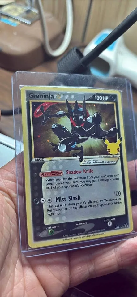 Greninja Black star Promo sealed SWSH144 thumbnail