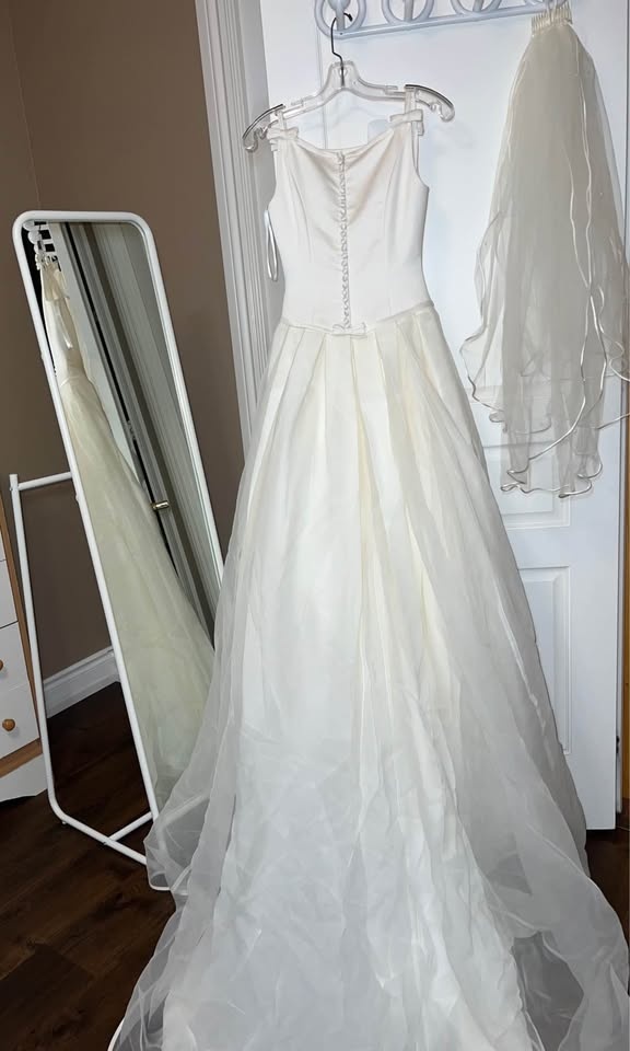 Wedding Dress - Madison Collection - photo 4