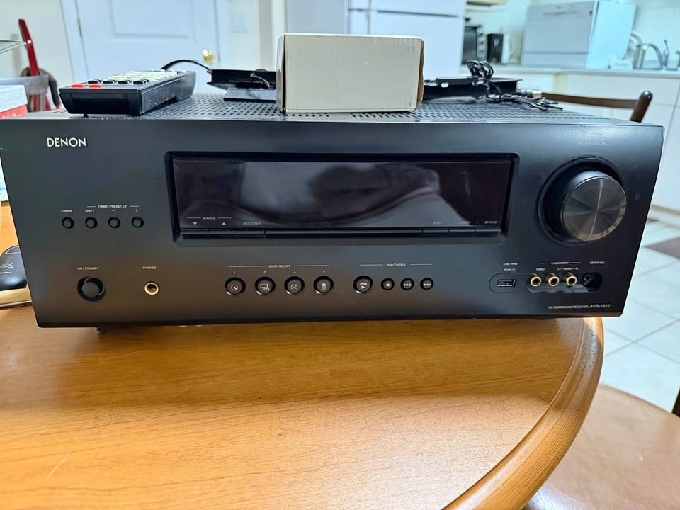 Denon AVR-1612 Receiver