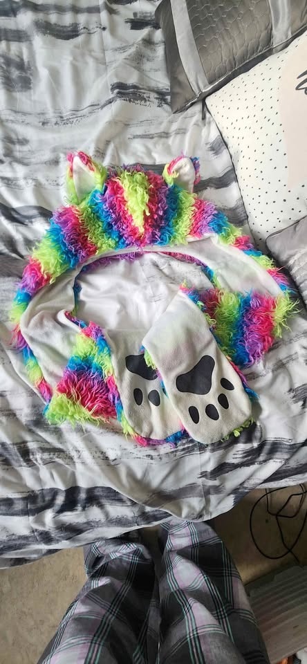 Rainbow animal hood with hand pockets