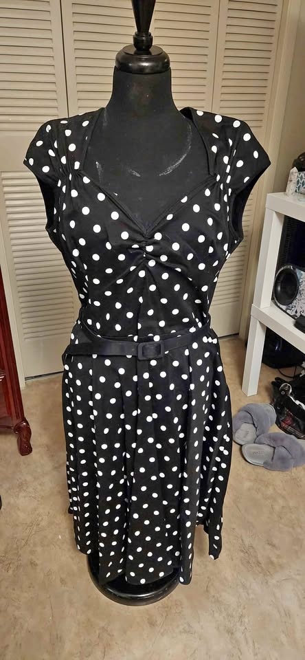 Blame betty Pinup Couture 2X black polka dot dress