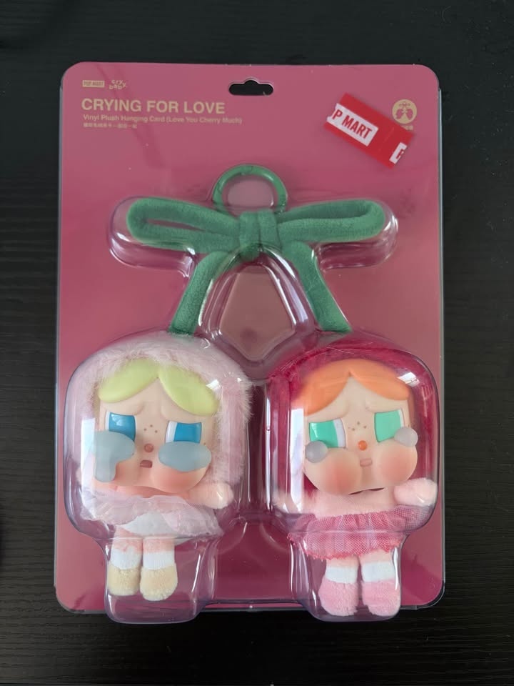 cry baby crying for love vinyl plush keyring - photo 2