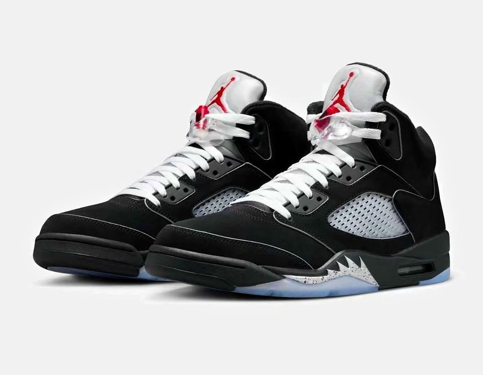 Size 13 Jordan 5 Retro Black Metallic