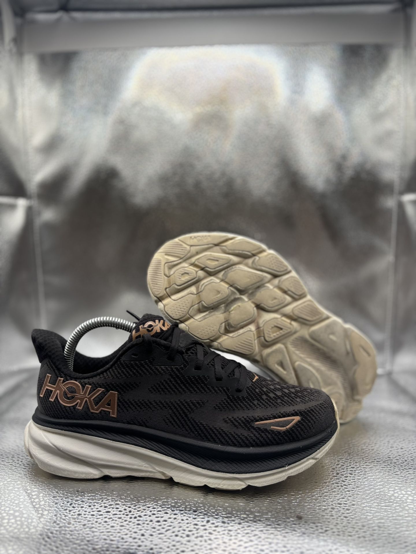 Hoka One Clifton 9 Black Rose Gold