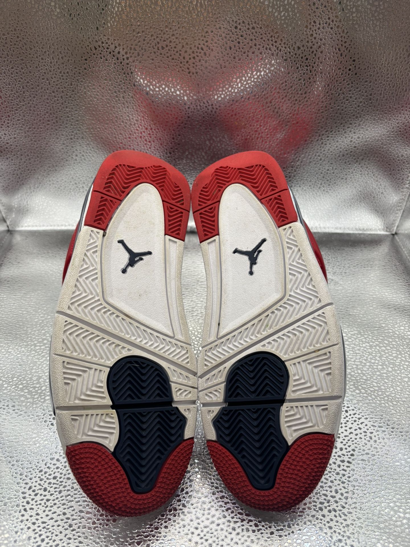 Air Jordan 4 Fiba GS - photo 3