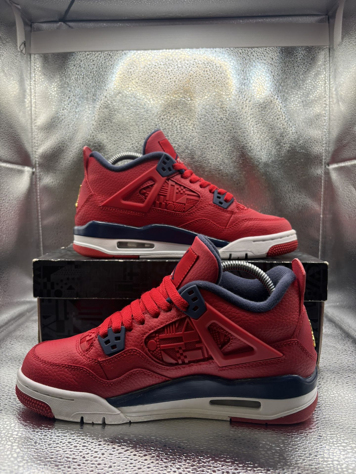 Air Jordan 4 Fiba GS - photo 4