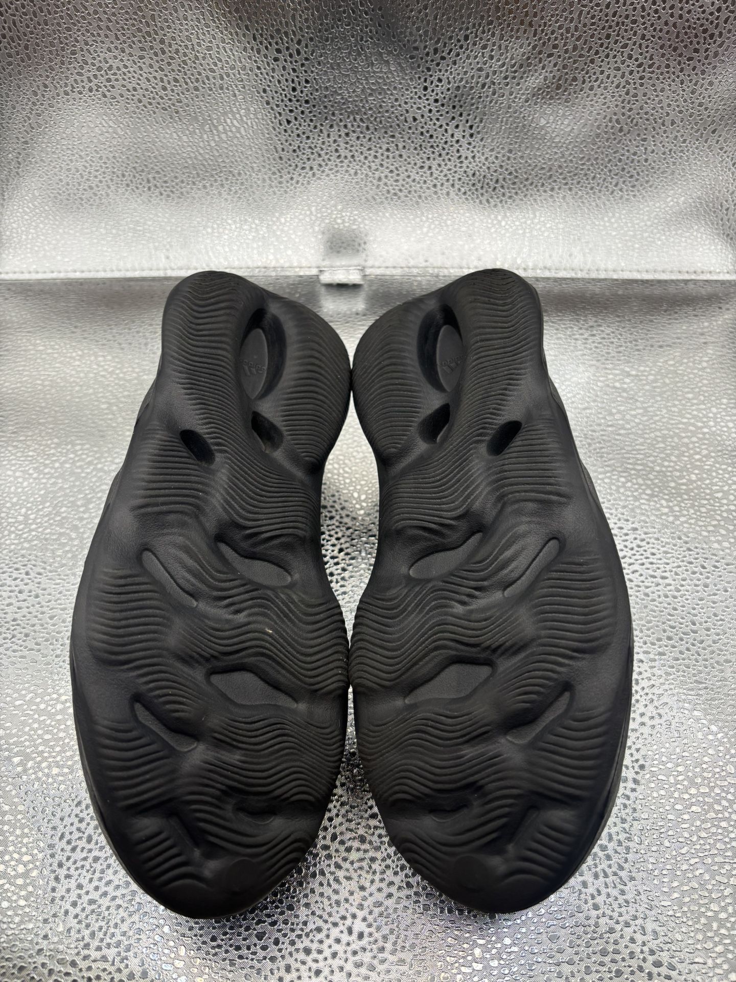 Adidas Yeezy Foam Runner Onyx GS - photo 3