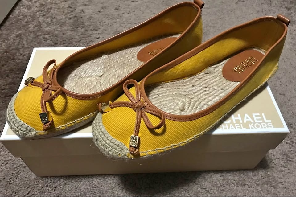 Authentic Michael Kors Espadrille Canvas Shoes Size 8M