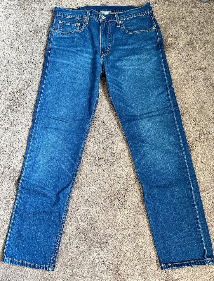 Mens 502 Levis Jeans 32 x32 $65.00 each