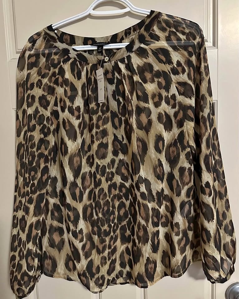 BNWT Banana Republic Size : Small