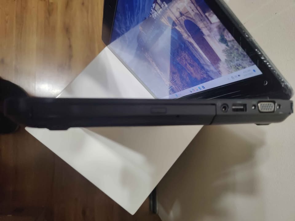 Dell laptop i5 128GB SSD 8GB RAM - photo 3