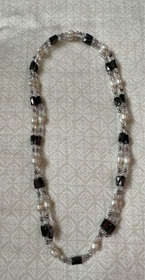 Never been Worn Fifth Avenue Collection. Swarovski Necklaces $60 - photo 4