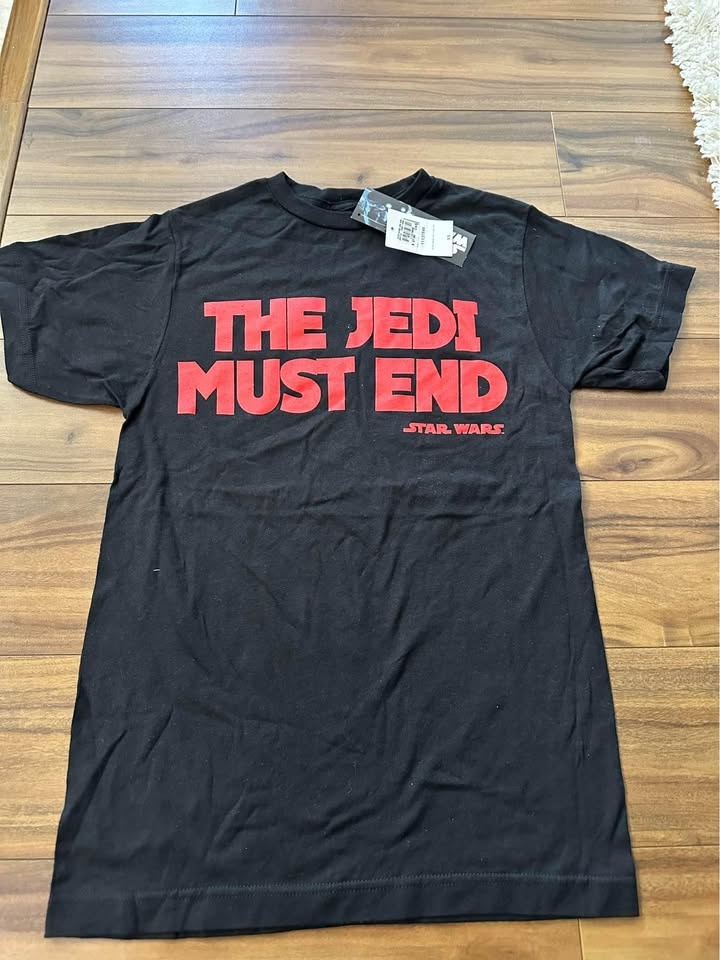 BNWT Star Wars Tees XS - photo 3