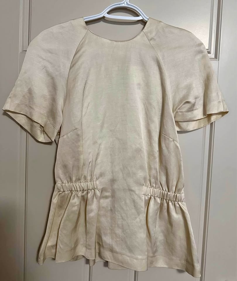 BNWT H&M Size : 4 Price :$45
