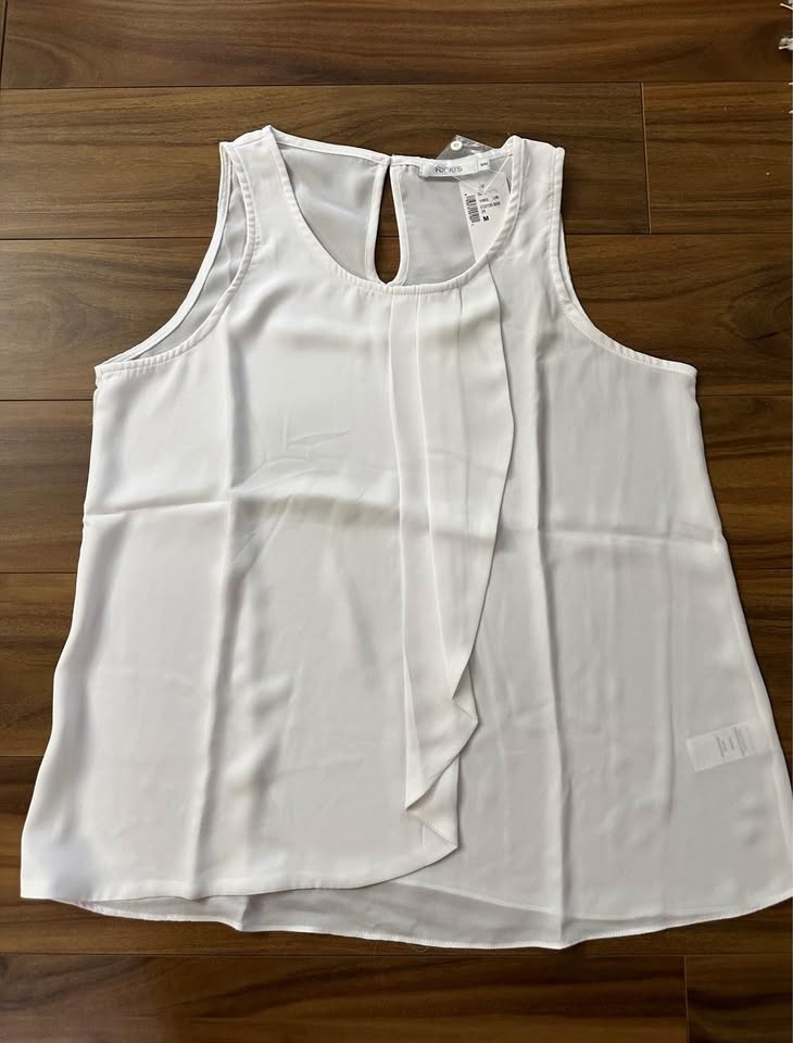Ricki's Blouses Size : Medium Price : $35 each - photo 2