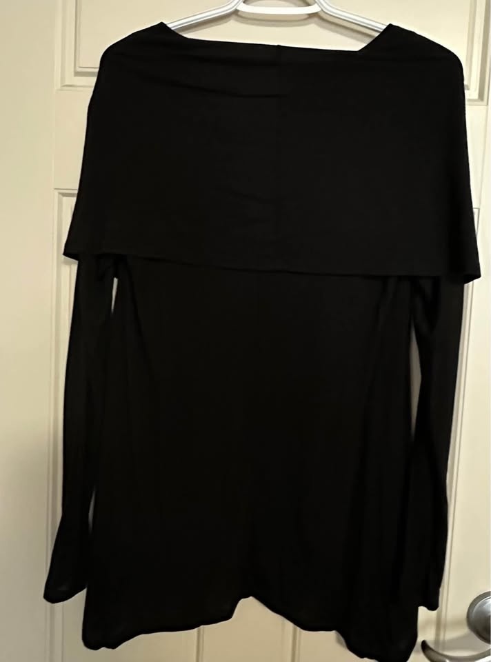 BNWT KENSIE WOMENS TOP Size : Small - photo 2