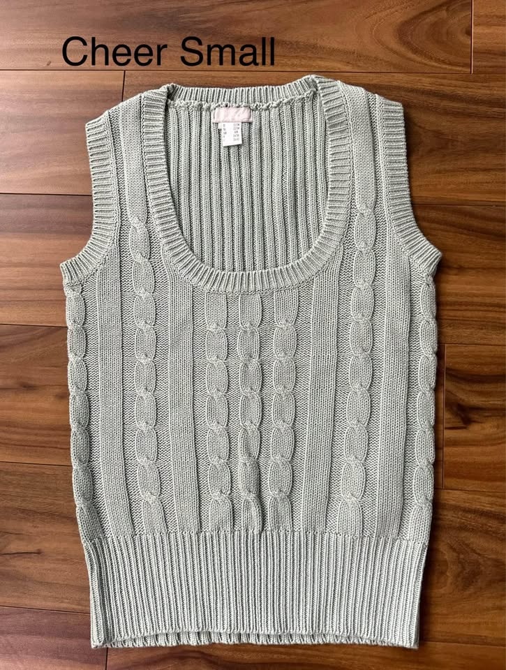 Never Worn Jacob & Suzy Shier, Cheer Size XS and Small - photo 3