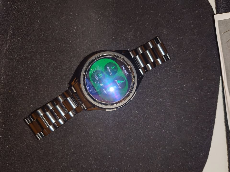 LNIB - Samsung Galaxy Watch6 Classic (43mm, Bluetooth) - photo 5