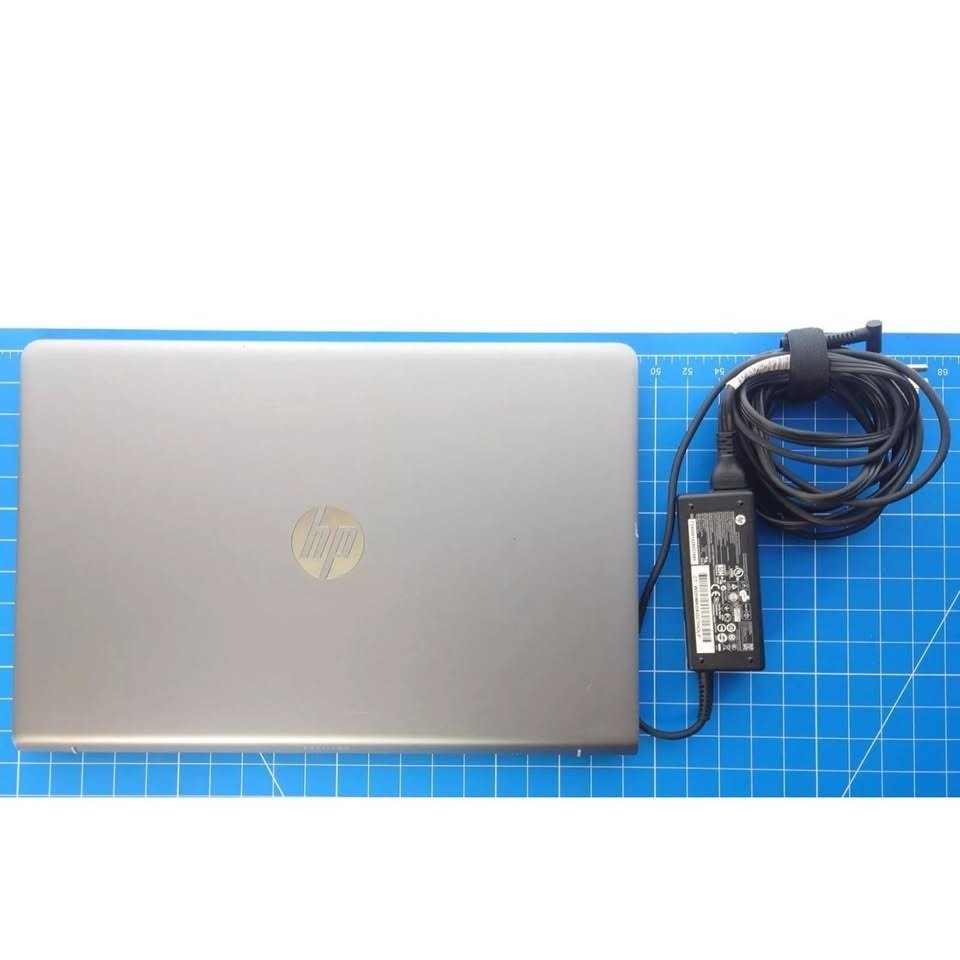HP Pavilion i7 Laptop - 512GB SSD, 8GB RAM, Windows 11 - photo 3