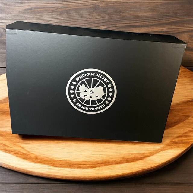 Canada Goose Box