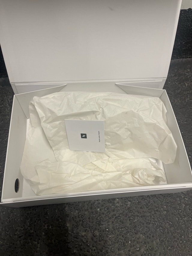 Alo Sunset Sneaker empty Box - photo 3