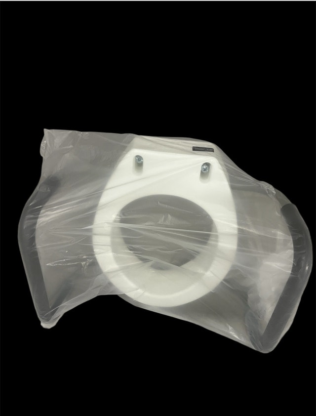 Toilet Seat - photo 2