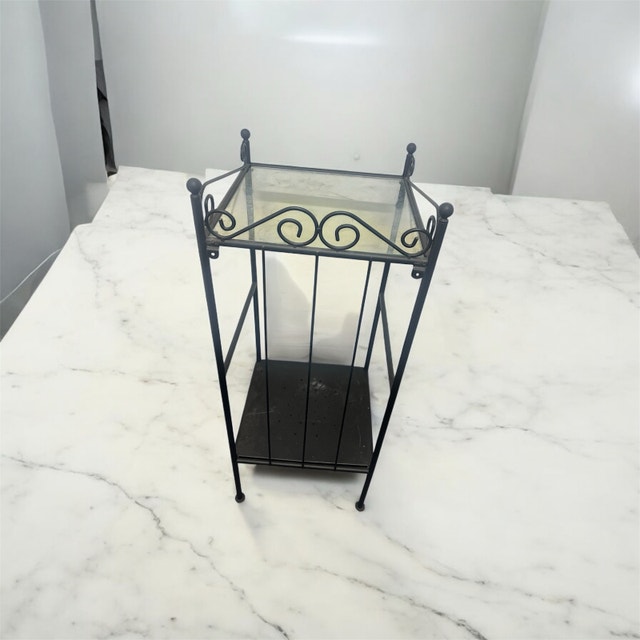 Plant Stand