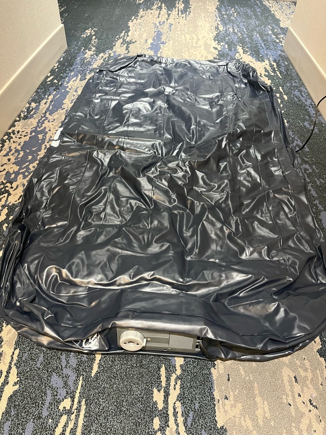 Ozark Trail Air Mattress - photo 2