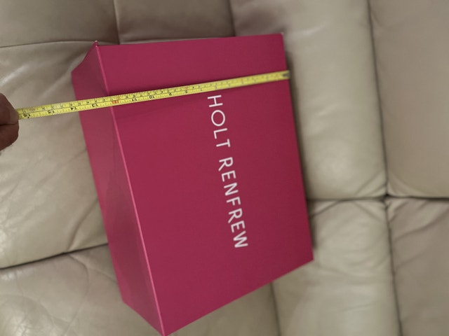 Holt Renfrew Box - photo 2