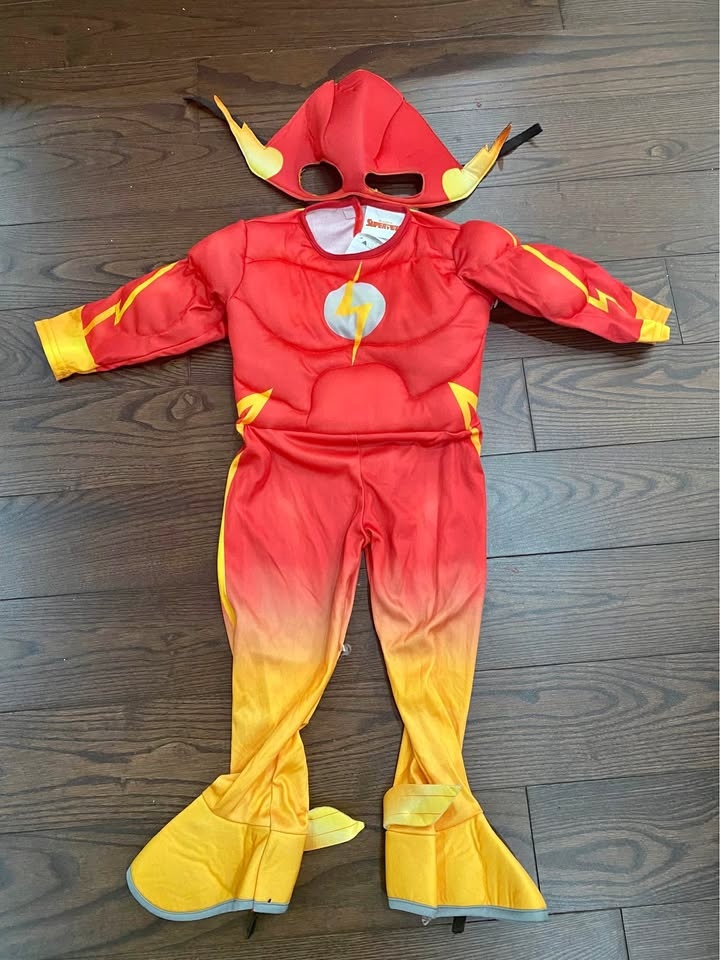 Halloween costume Size 2T