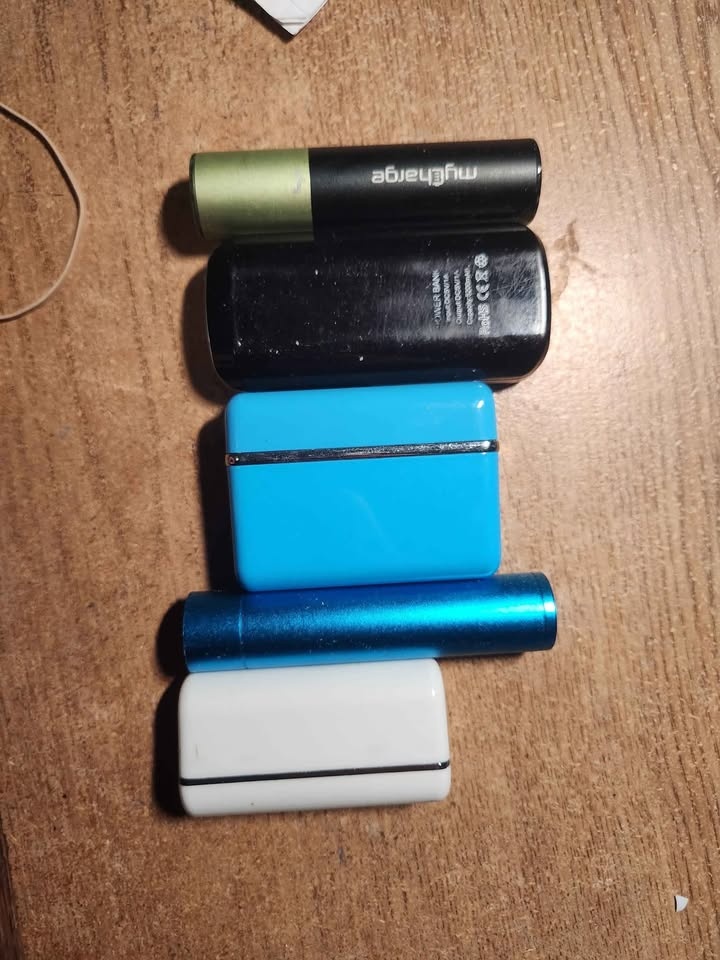 Portable Batteries - photo 2