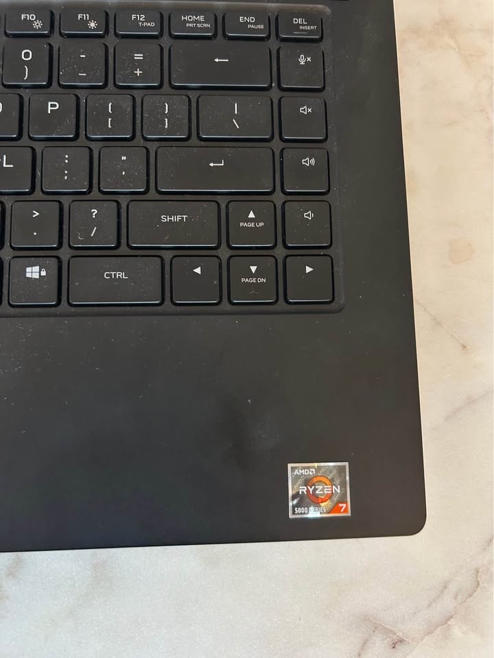 Alienware m15 Ryzen Edition R5 – RTX 3070 - photo 3