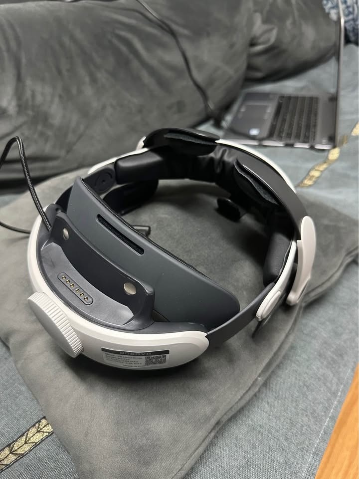 Vr head strap - photo 3