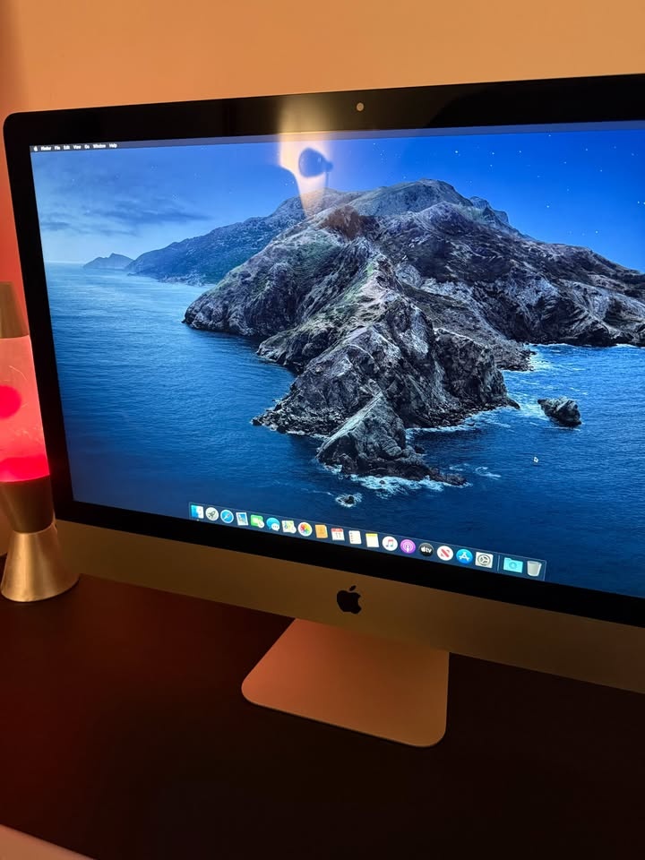 iMac 27-inch 8GB - i5 - WiFi - Original Box + Accessories - photo 3
