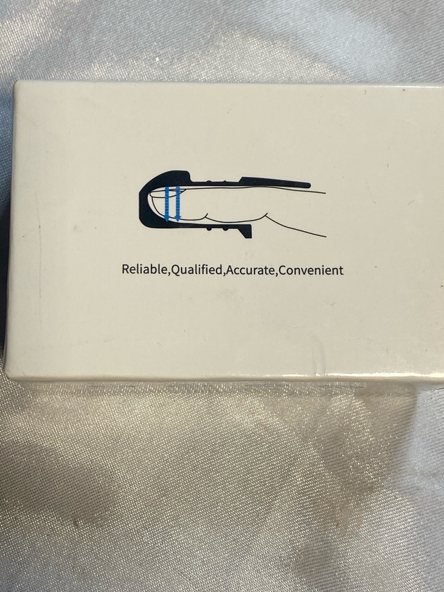 Pulse Oximeter - photo 2
