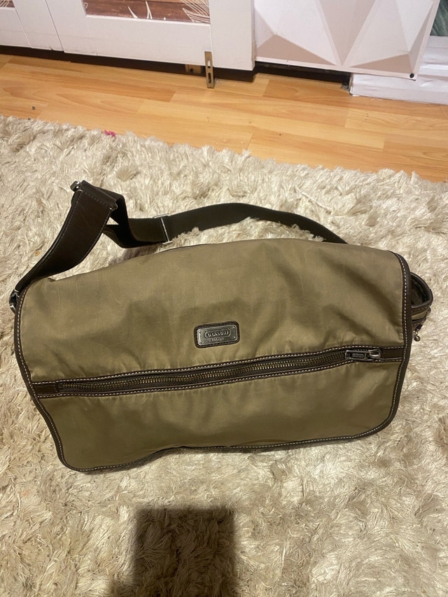 Coach nylon messenger bag with leather trim - photo 3