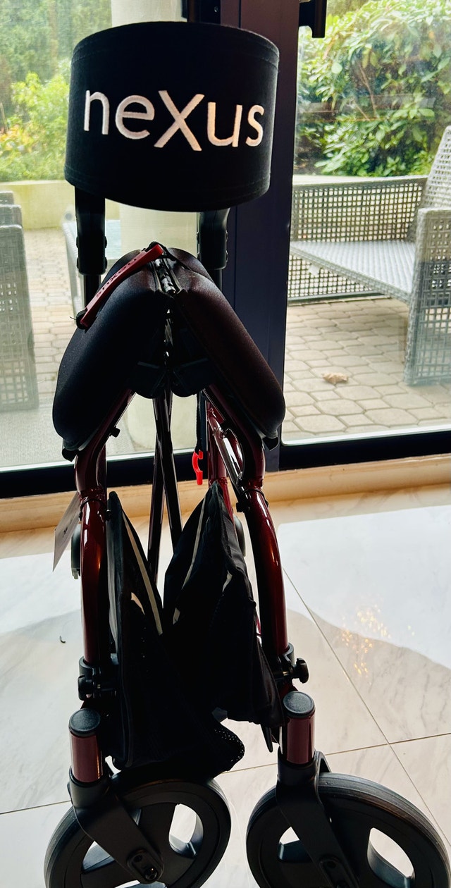 Nexus Walker- brand new - photo 3