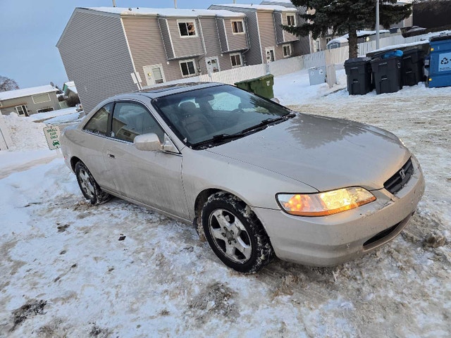 2000 Honda Accord - photo 2