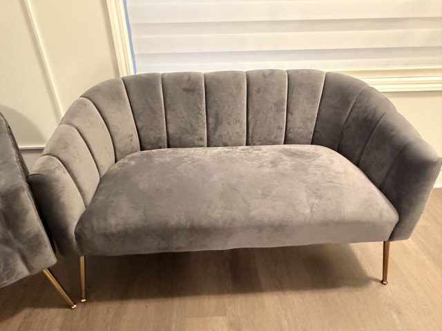 4 piece grey velvet living room set - photo 3