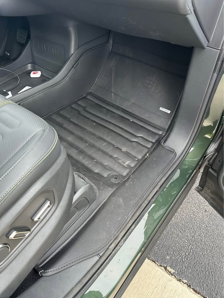 Rivian R1S TuxMat Floor Mats - photo 2