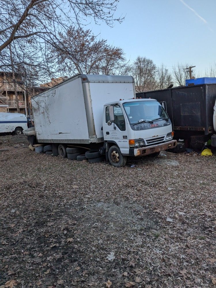 2001 GMC W3500