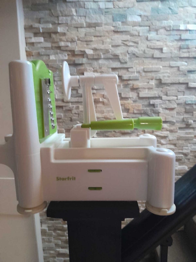 Starfrit spiralizer