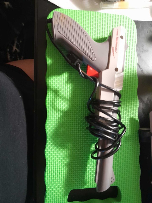 Nintendo zapper gray