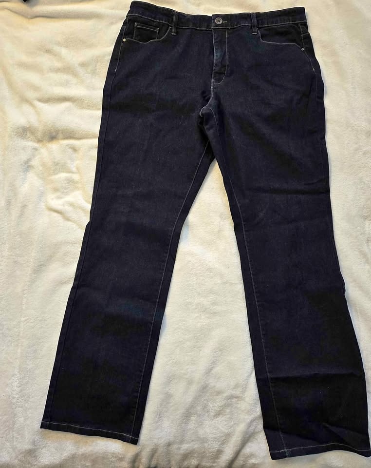 Women's Dark Denim Santana Jeans, Size 16x32