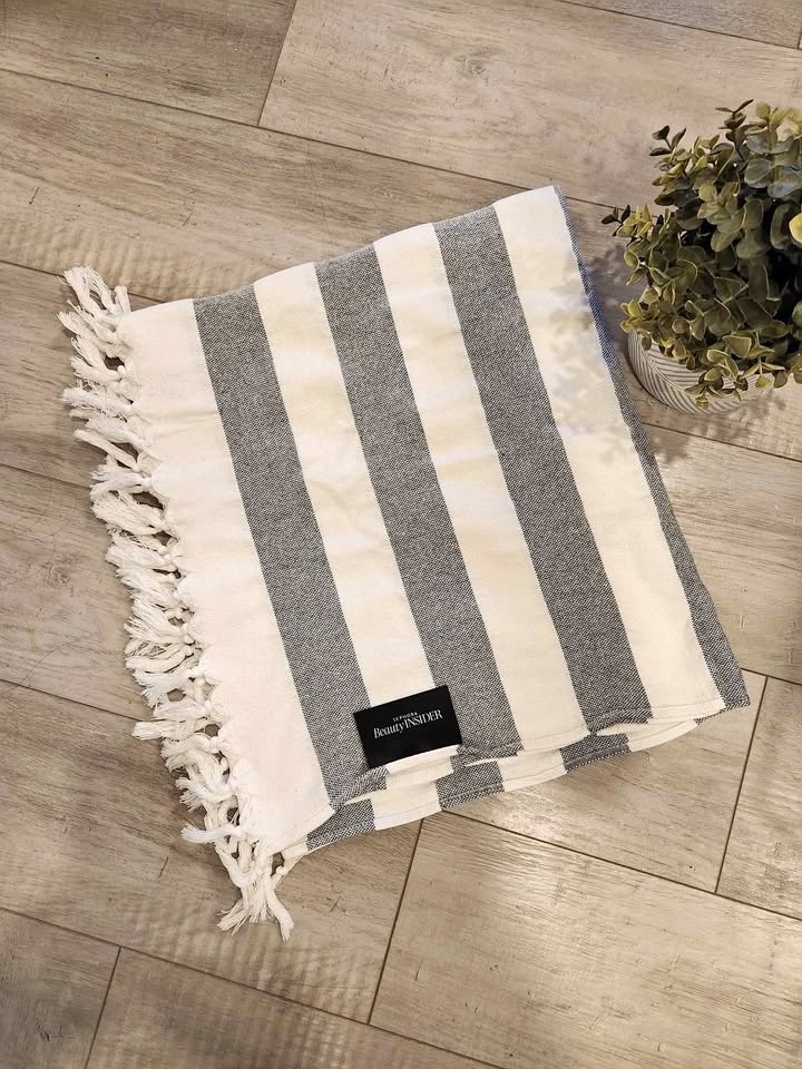 Sephora Beauty Insider Throw Blanket (Limited Edition)