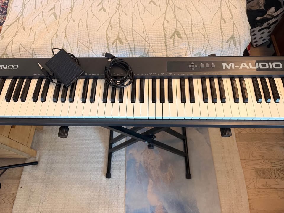 M-Audio Keystation 88 - Full Size MIDI Keyboard - photo 2